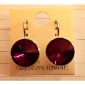 NWT! Swarovski Element Earrings Small 13mm Ruby Red Simple Work Leverback  Shiny